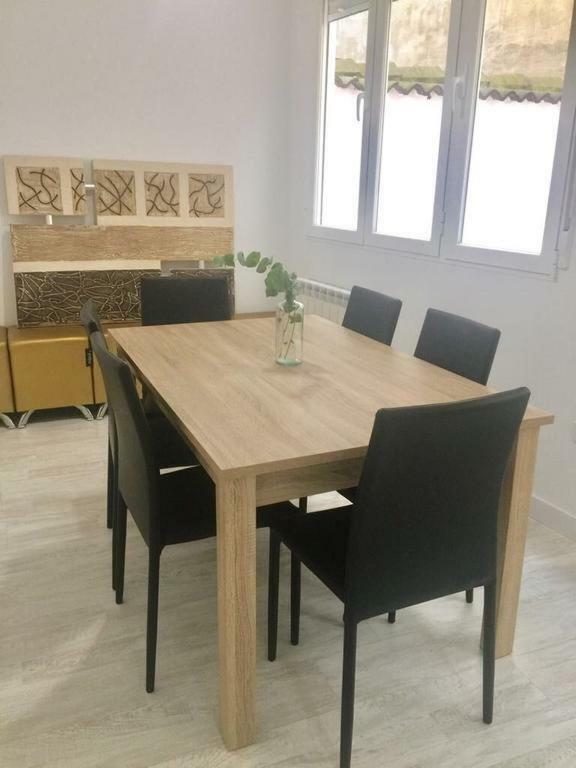 Apartamento Avenida De Portugal Λογκρόνο Εξωτερικό φωτογραφία