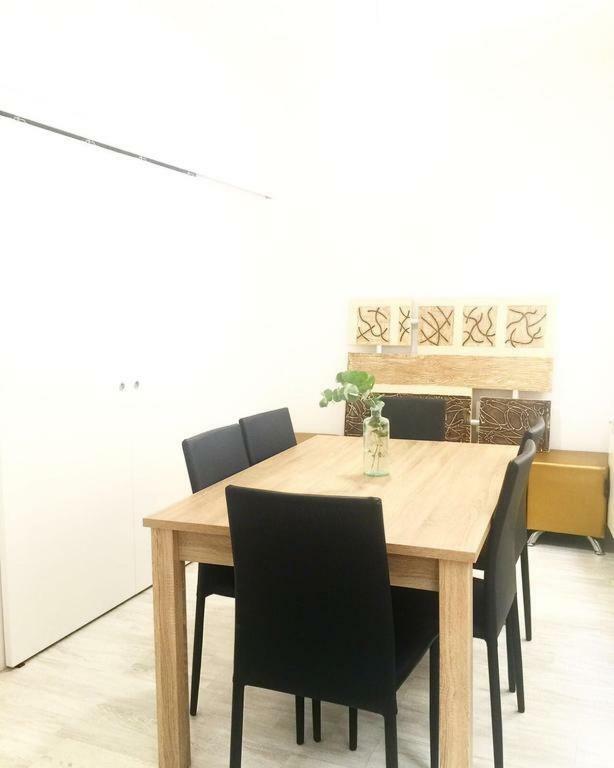 Apartamento Avenida De Portugal Λογκρόνο Εξωτερικό φωτογραφία