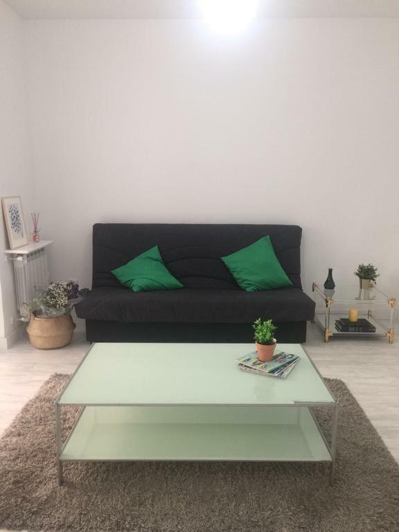 Apartamento Avenida De Portugal Λογκρόνο Εξωτερικό φωτογραφία